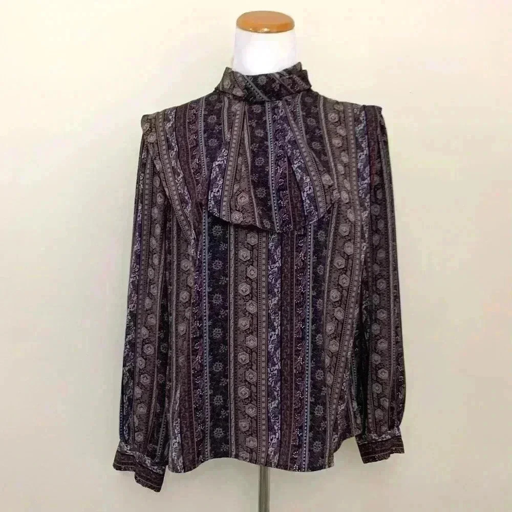 Sophisticates vintage purple patterned button up
